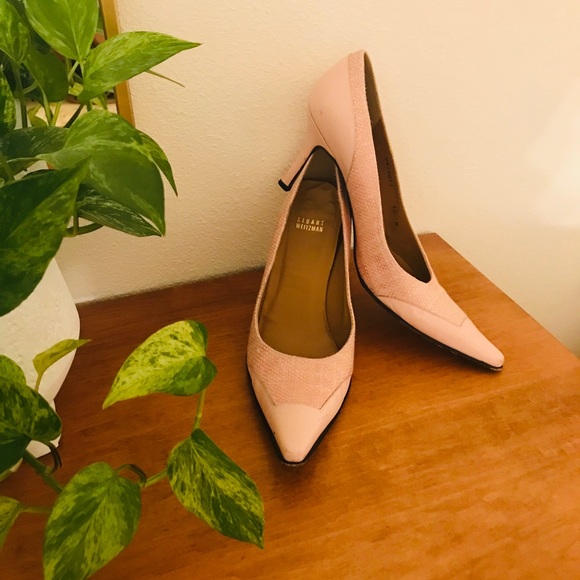 Stuart Weitzman Vintage Heels - Picture 1 of 3